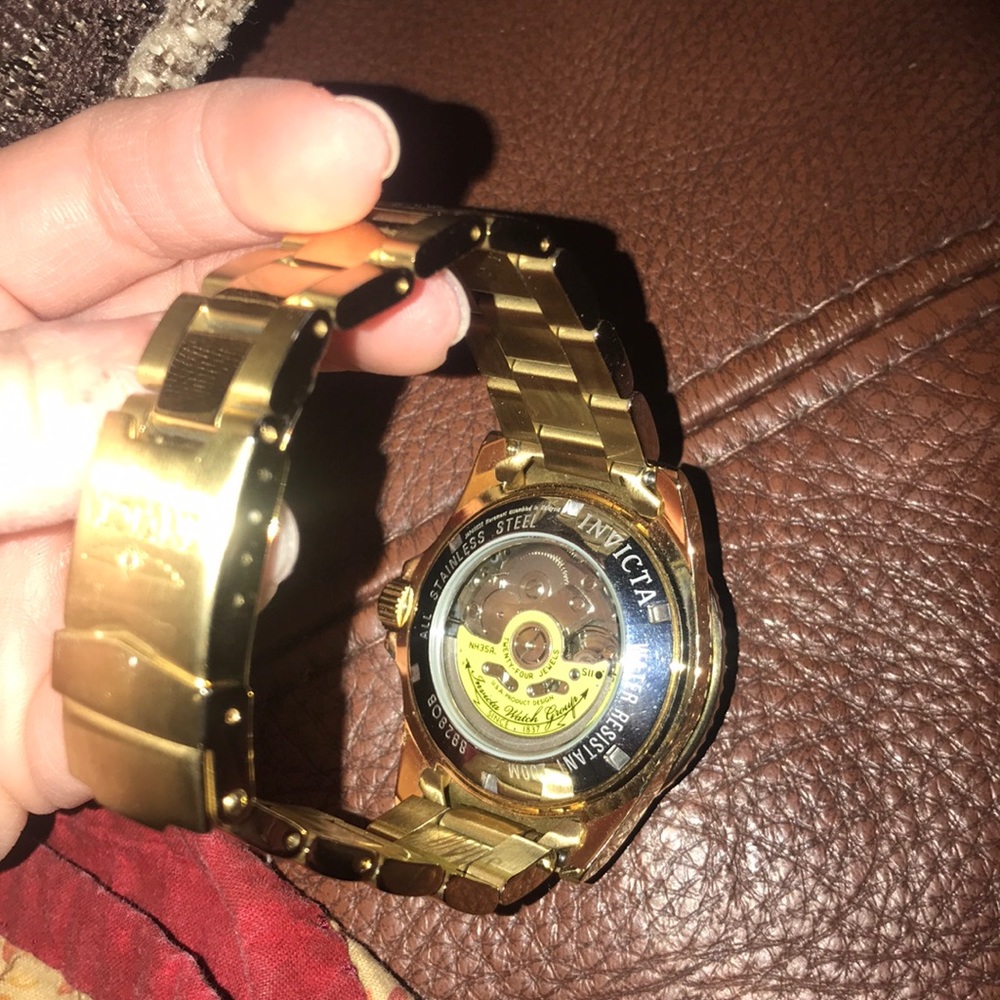 Men’s Invicta Watch - Picture 2 of 2